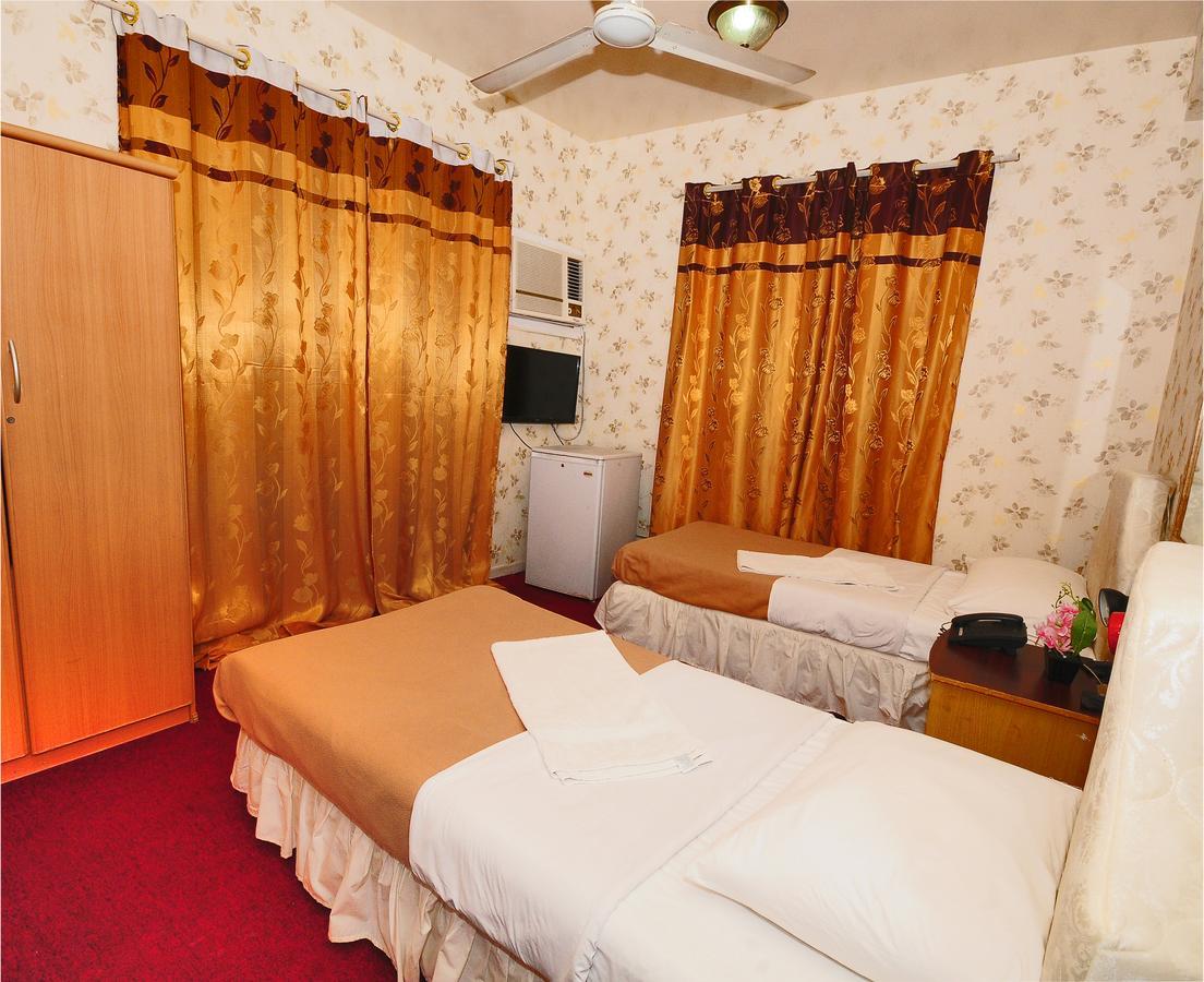 Al Qaid Hotel ดูไบ ภายนอก รูปภาพ